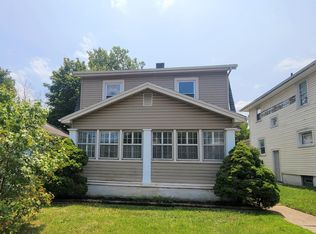 204 E Siebenthaler Ave, Dayton, OH 45405