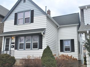 3250 N Newhall St, Milwaukee, WI 53211
