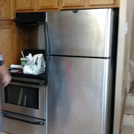 5th image of 1221 W Brons Ave