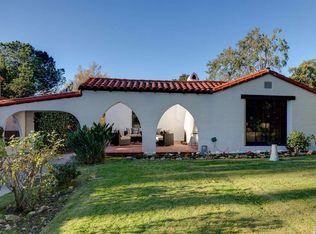 3301 N Mount Curve Ave, Altadena, CA 91001