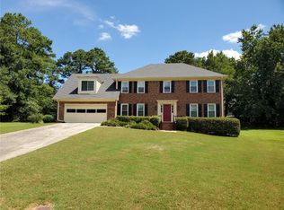 2592 Apache Ln, Lilburn, GA 30047