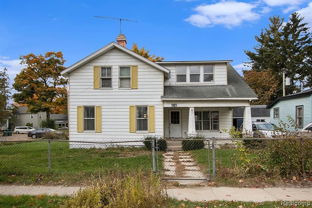 4740 Pine St, Columbiaville, MI 48421 Zillow
