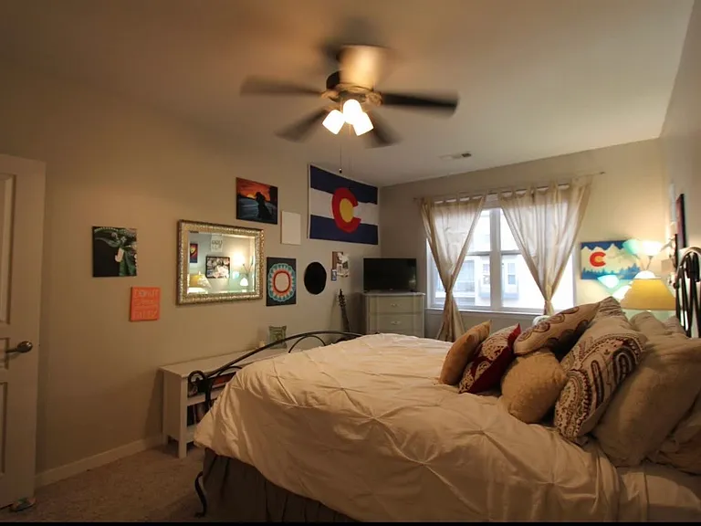 3000 Vanderbilt Pl #218 — Photo 8