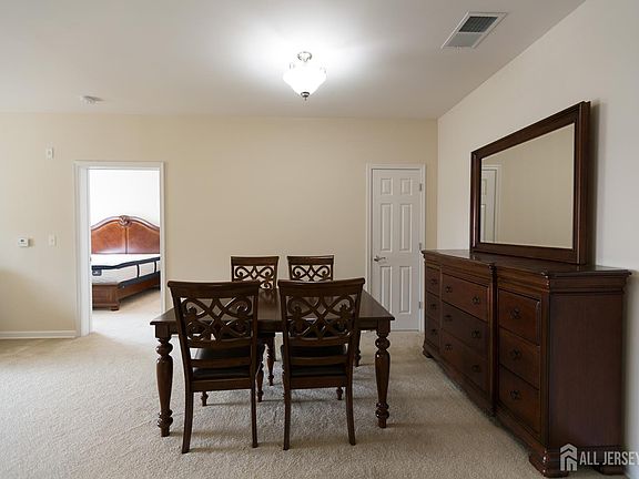2nd image of 1133 Halifax Pl