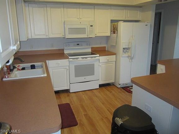5th image of 769 Knox Ave S