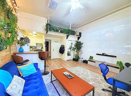 4th image of 268 W 91st St APT 2B