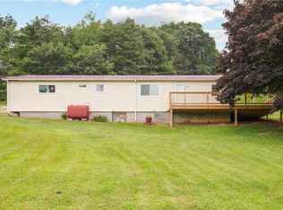 189 Annabeth Rd, Acme, PA 15610