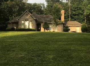 580 Twin Eagles Ln, Lebanon, KY 40033