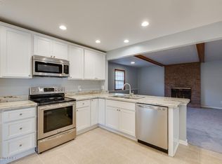 4113 Gingerwood Dr, Louisville, KY 40220