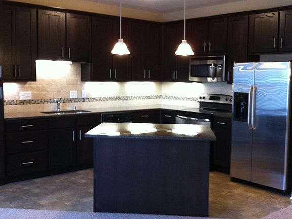 4th image of 1885 Riverpointe Ct APT 10