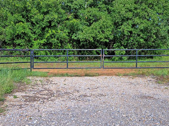 2nd image of 17434 State Highway 148 S