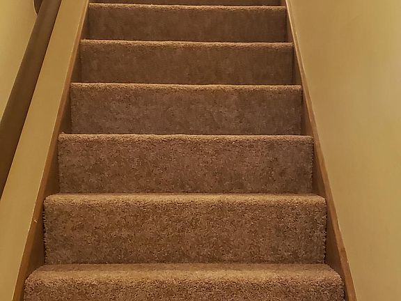 2nd image of 1304 Summer Hill Dr Floor 2