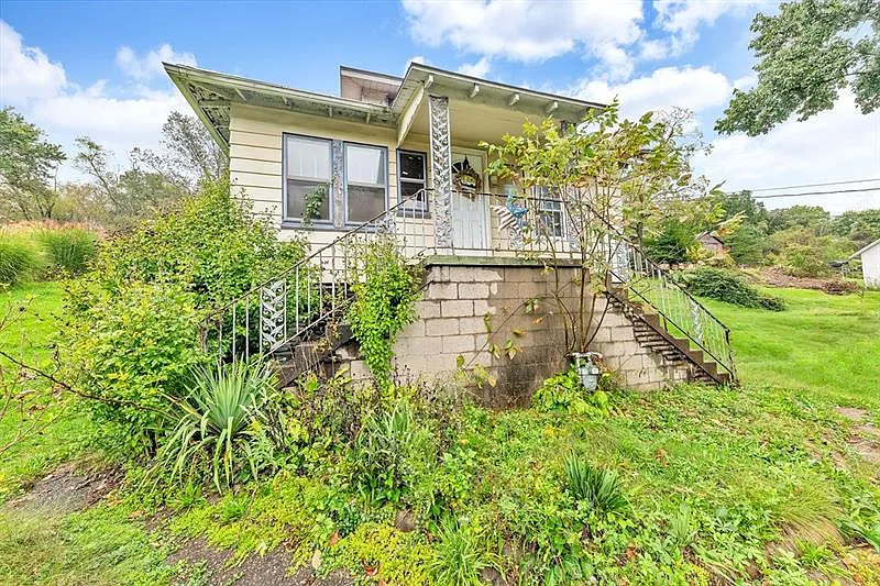 3145 Santiago Rd photo 1