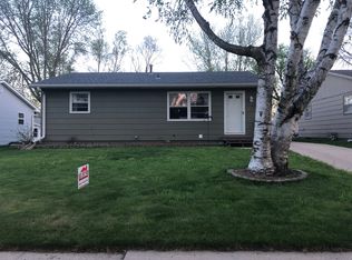 714 W Clark St, Vermillion, SD 57069