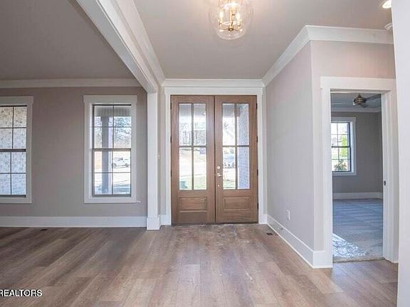 3rd image of 706 Averystone Ln Lot 6