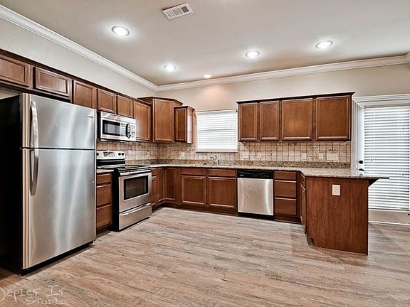 2nd image of 101 Carrington Ave #13