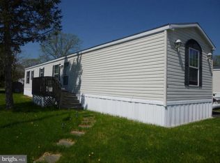 38 Briarhill Dr, Chesilhurst, NJ 08089