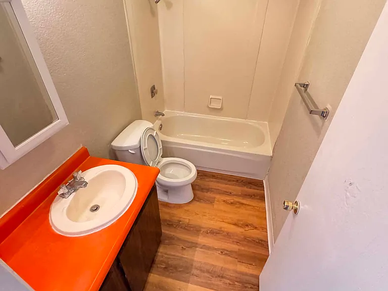 259 Pheasant Rd W #21 — Photo 8