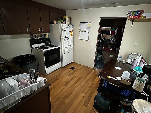 3rd image of 308 Emerald Isle