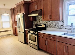 3217 147th Pl FLOOR 1, Flushing, NY 11354