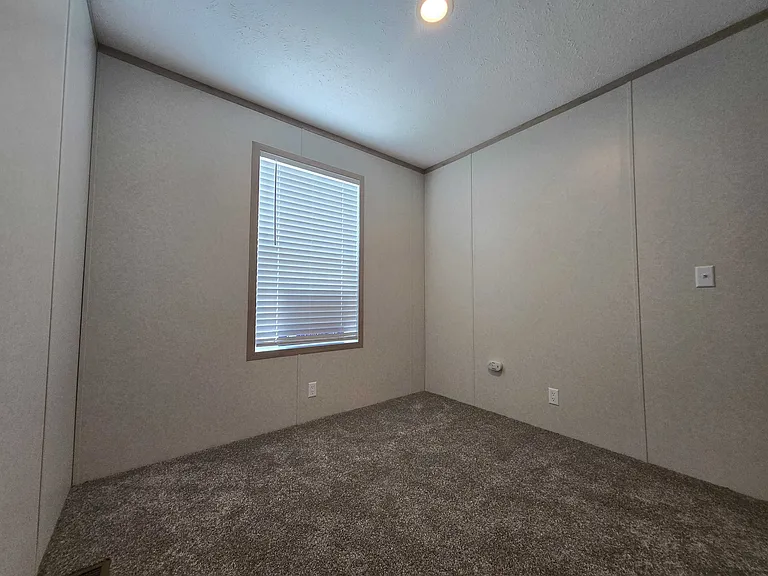 29800 Guilford Cir #107 — Photo 24