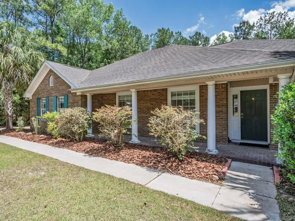 7 Farrier Ln, Crawfordville, FL 32327