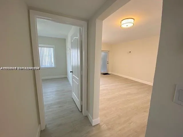 3530 SW 9th Ter #6B — Photo 7
