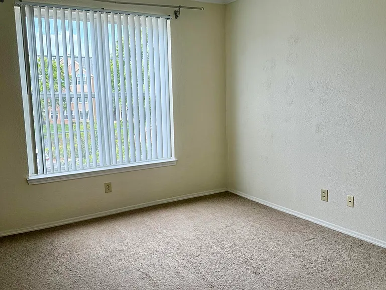 13810 Sutton Park Dr N #922 — Photo 12