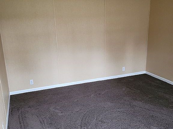 5th image of 3010 Charleston Hwy