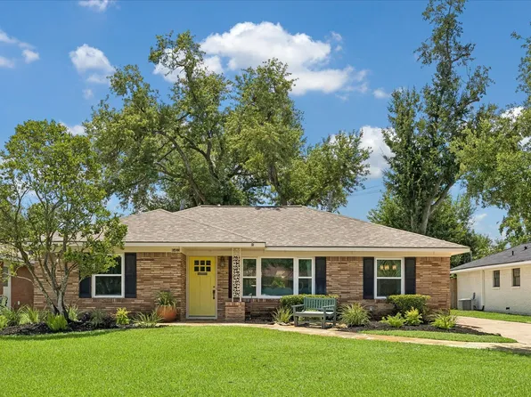 6403 Waltway Dr, Houston, TX 77008