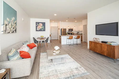 Edgewater Apartments and Townhomes Photo 1