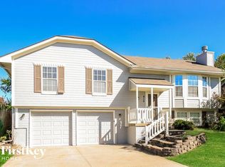 415 S Pelham Path, Raymore, MO 64083