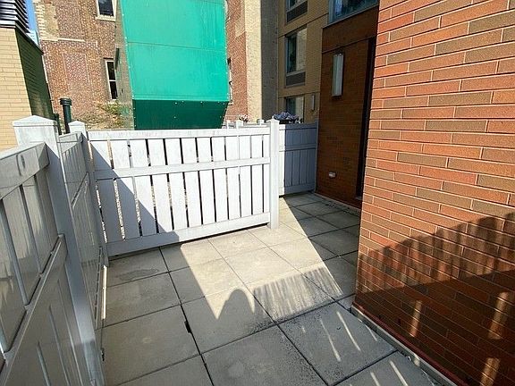 3rd image of 401 W 25th St APT 2A
