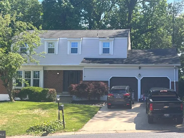 6 Birch Ln, Wilmington, DE 19810