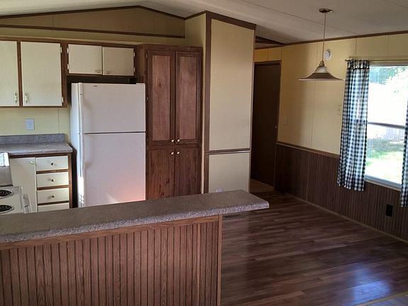 3rd image of 8934 Chapel Hill Ct