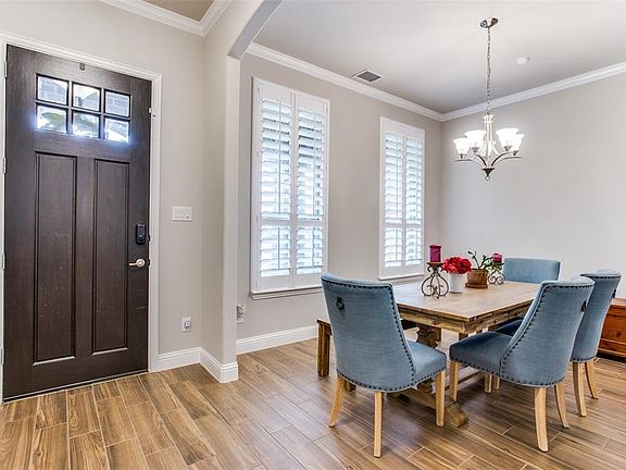 2nd image of 2702 Spirit Woods Ln