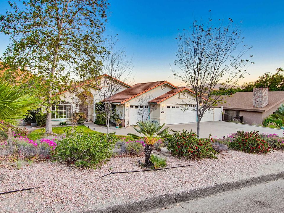 1st image of 24427 Del Amo Rd