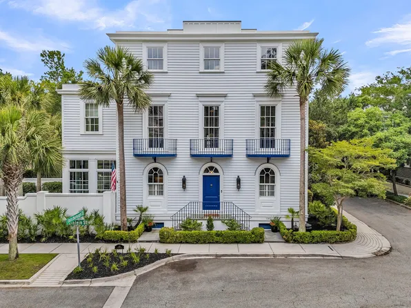 126 Ionsborough St, Mount Pleasant, SC 29464