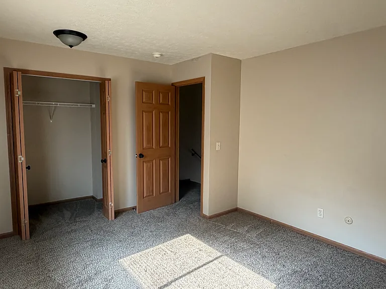 370 Lincoln St SW #D — Photo 15