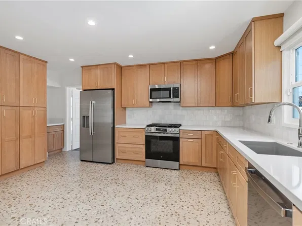 337 E Everett Pl, Orange, CA 92867