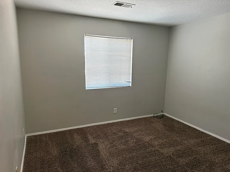 7328 Pechora Dr NE — Photo 11