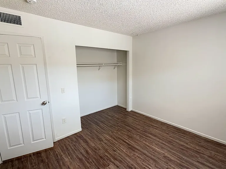 4418 N 53Rd Ln — Photo 25