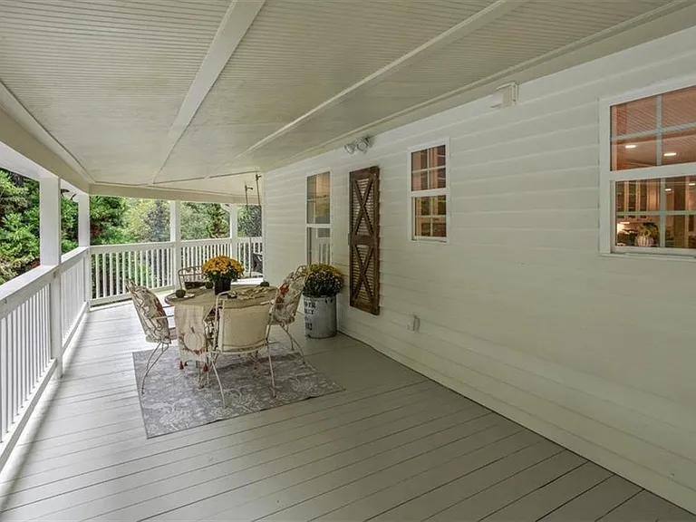 12485 Reinhardt College Pkwy — Photo 34