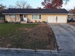 301 N Central Ave, Beloit, KS 67420