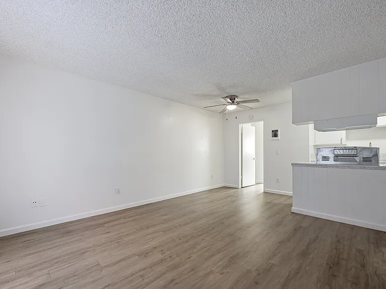 4880 Rolando Ct #27 — Photo 4