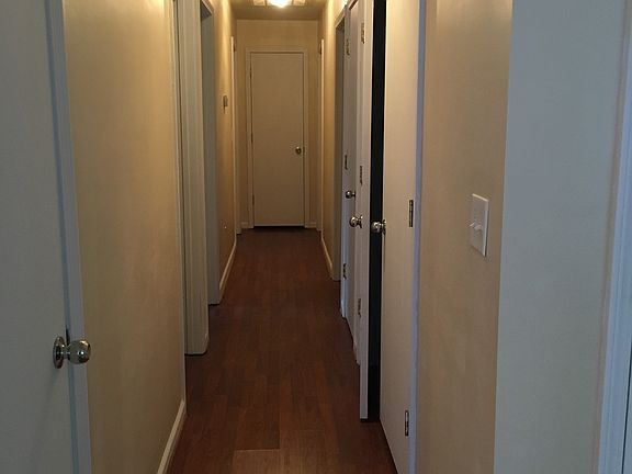 5th image of 5326 Eaton Cres