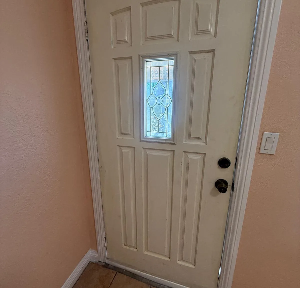4 bed, 3656 sqft, $3,400 — Photo 3