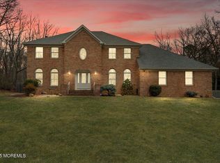 190 Tyrpak Rd, Howell, NJ 07731