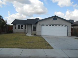 819 Fletcher St, Mc Farland, CA 93250