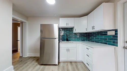200 Saint Louis Ave Photo 1